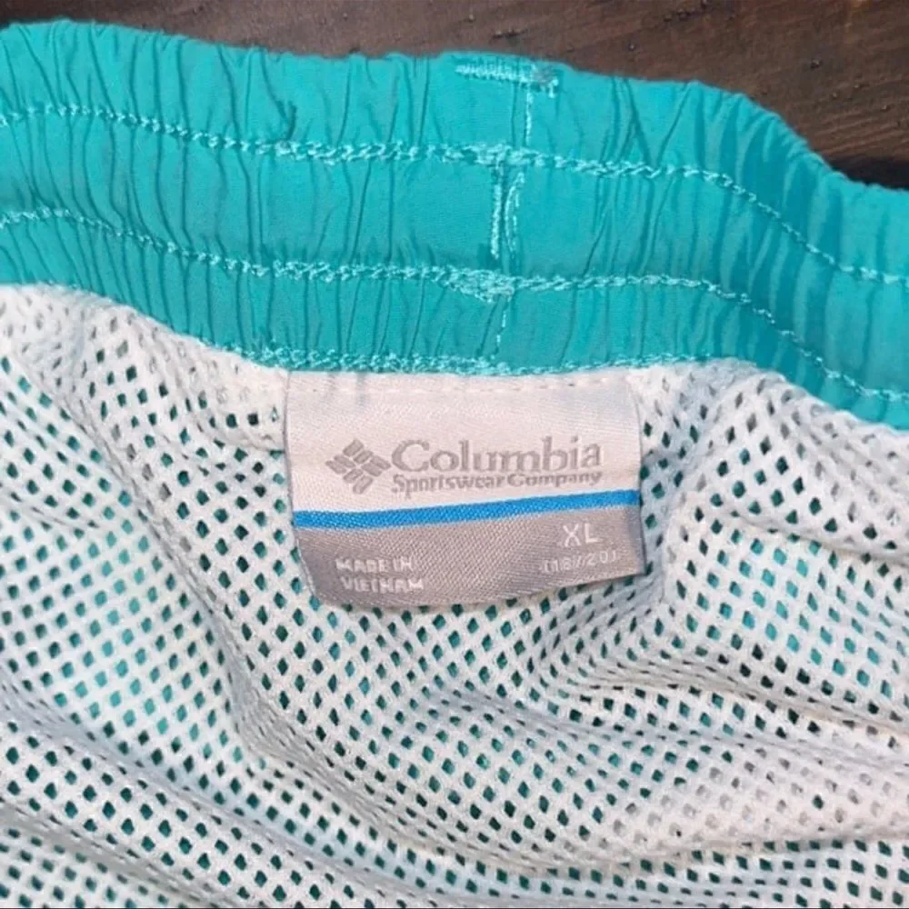 Columbia boys shorts